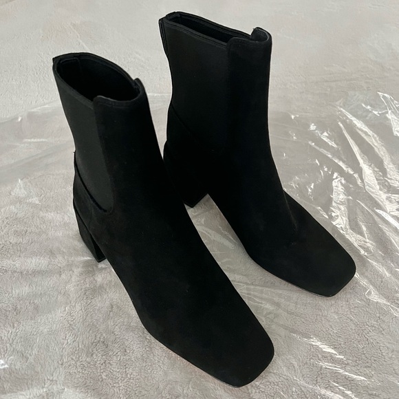 Vince - Kimmy Booties - Picture 2 of 7